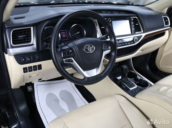 Toyota Highlander 3.5 AT, 2014, 143 000 км