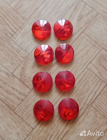 Пуговицы перламутровые красивые (разные)