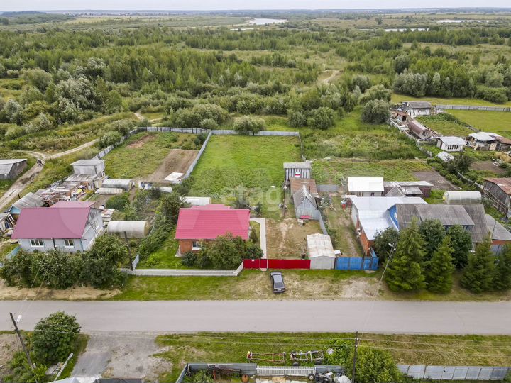 Дом 65 м² на участке 20 сот.