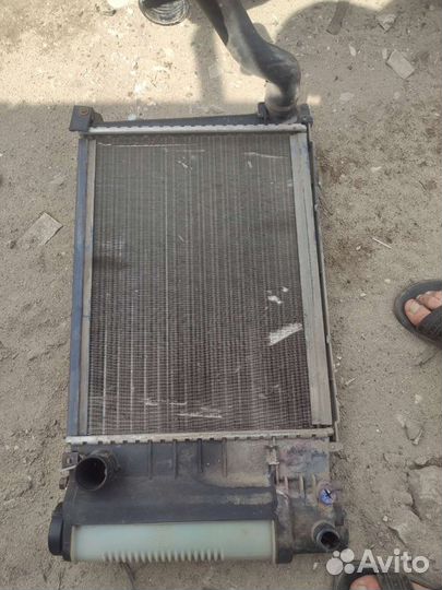 Радиатор охлаждения бмв е36
