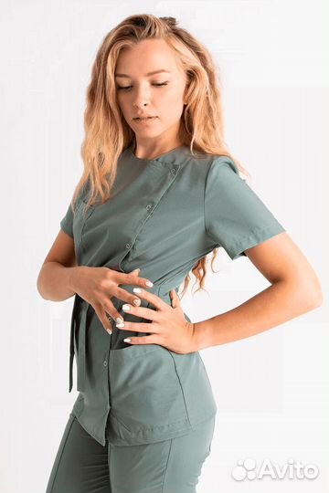 Костюм женский медицинский