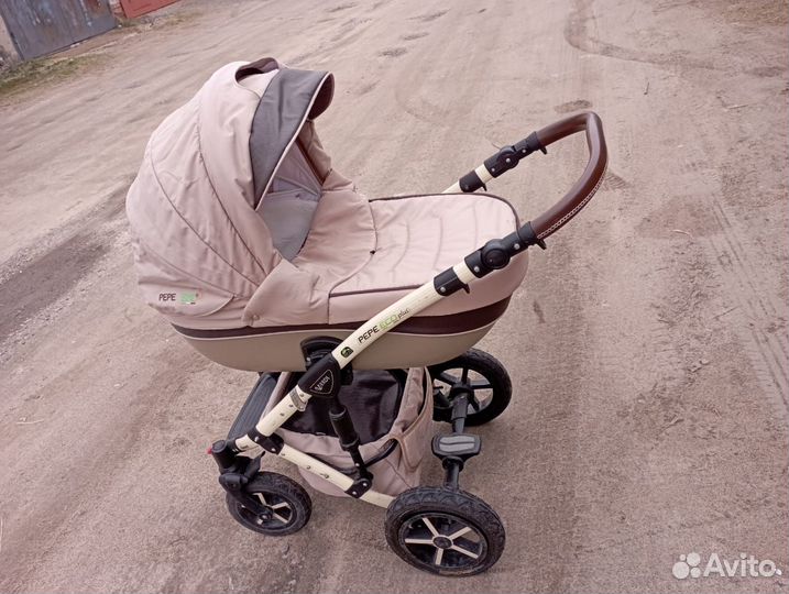 Коляска 3 в 1 с автолюлькой