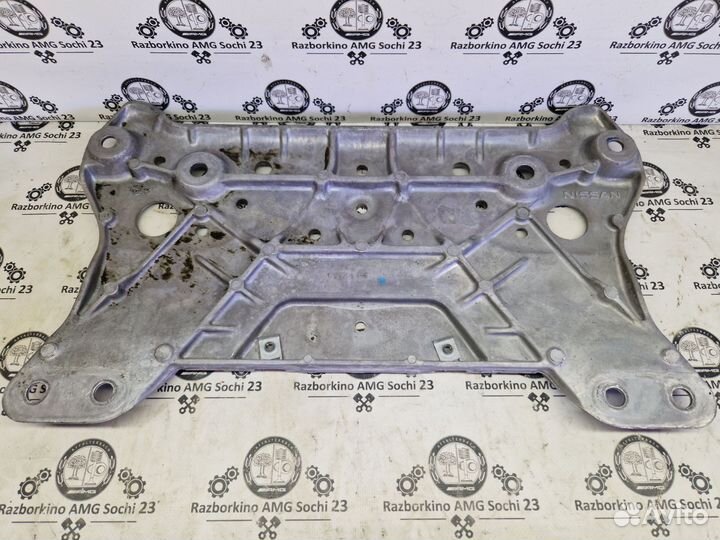 Кронштейн передней балки infiniti Q50 V37