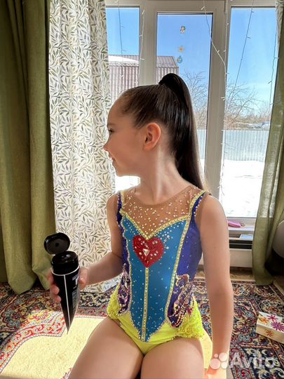 Купальник для художественной гимнастики 122