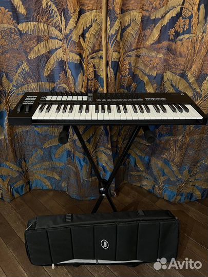 Novation launchkey 49