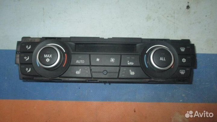 Блок кнопок управления печкой Bmw X1 (E84)