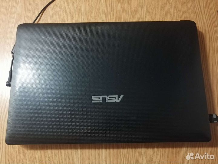 Ноутбук asus