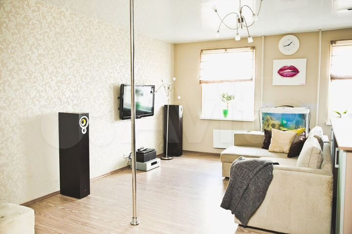 2-к. квартира, 50,8 м², 8/10 эт.