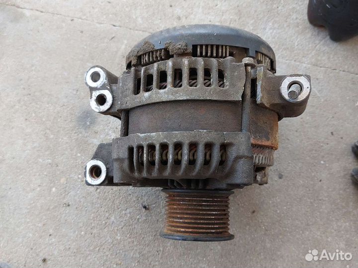 Toyota Land Cruiser 200 Генератор