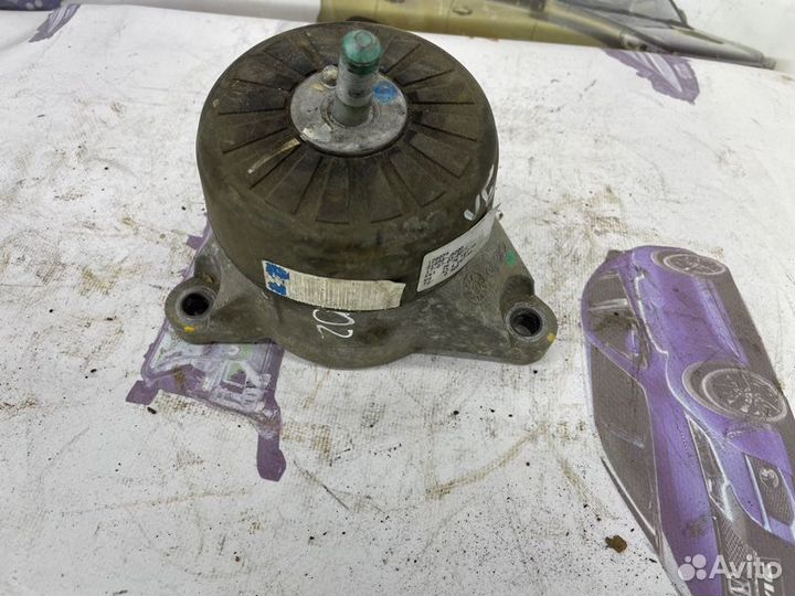 Подушка двигателя Kia Stinger G4KL