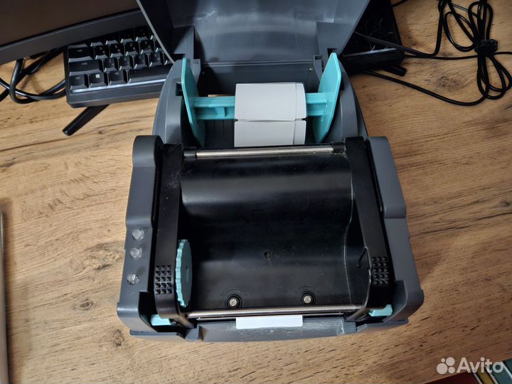 Принтер для этикеток / Термотрансферный Godex G530