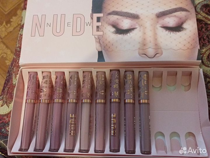 Блеск для губ. Жидкая помада