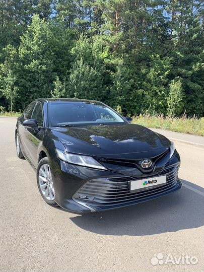 Toyota Camry, 2019