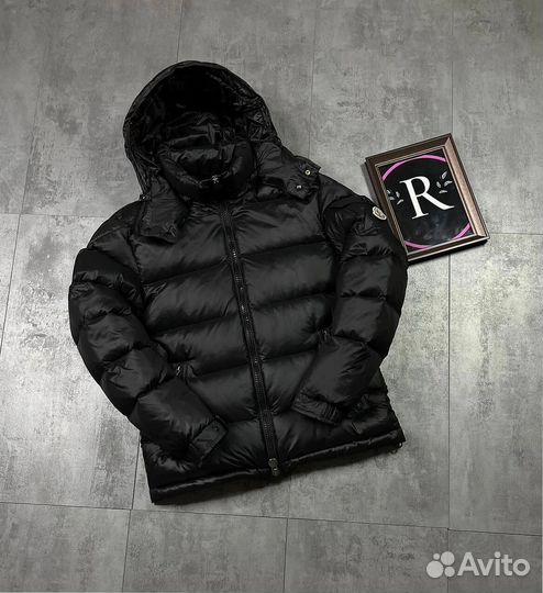 Куртки Moncler плотные
