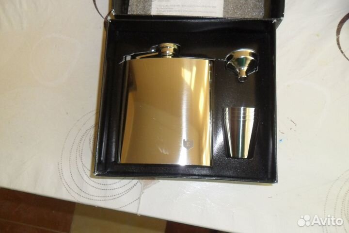 Подарочный набор фляшка с рюмками