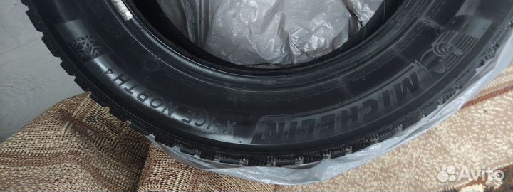 Michelin X-Ice North 4 185/65 R15