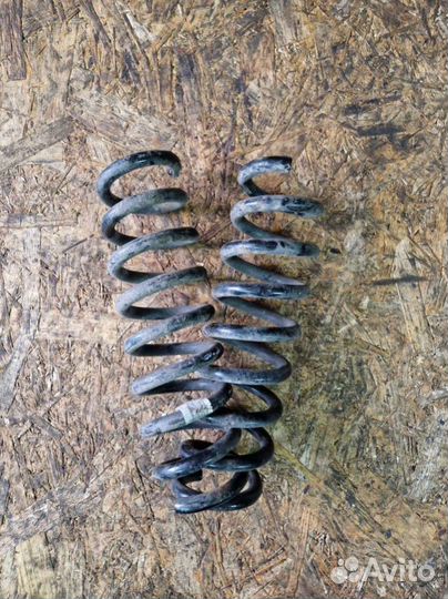 Пружина подвески задняя BMW 4 F32/F33/GT F36 0