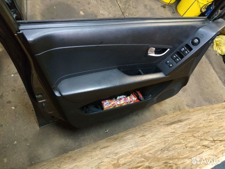 Дверь передняя+задняя левая Ssang Yong Actyon New