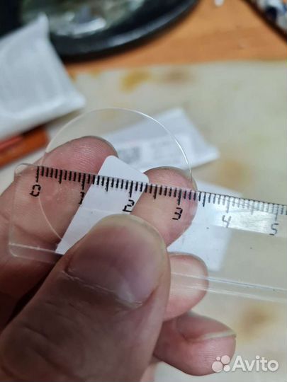 Защитное стекло на часы