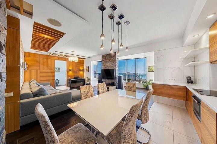 3-к. квартира, 80 м², 17/23 эт.