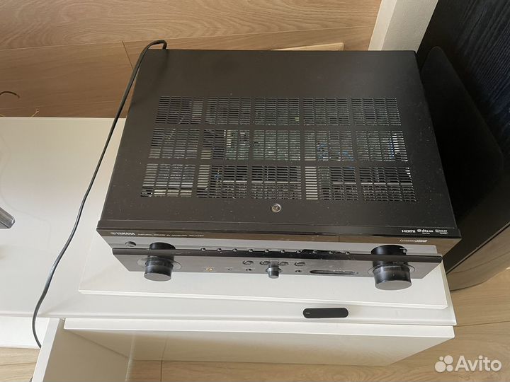 Ресивер Yamaha RX V767