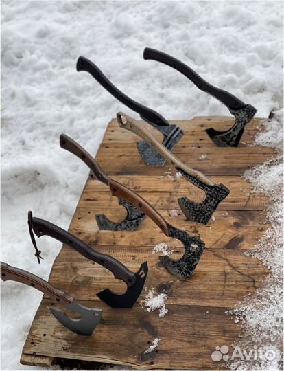 Кованый топор