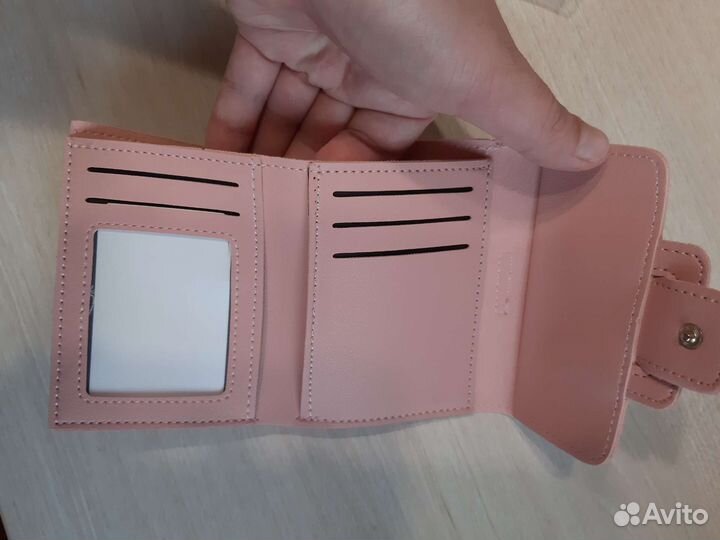 Кошельки, новые