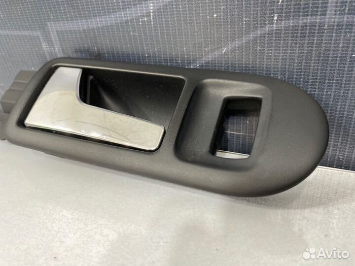 Ручка двери внутренняя передняя левая Volkswagen