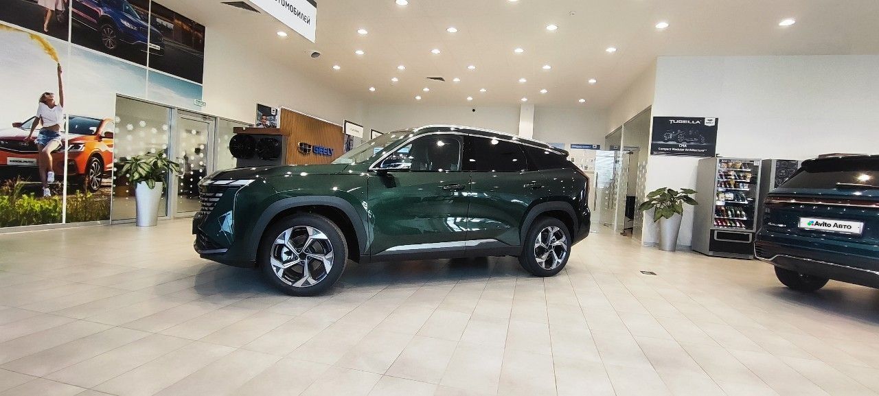 Geely Atlas: фото владельца