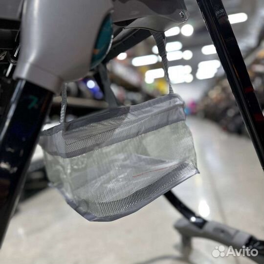 Luxmom 168 стул для кормления