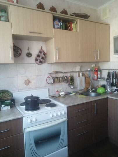 4-к. квартира, 82 м², 10/10 эт.