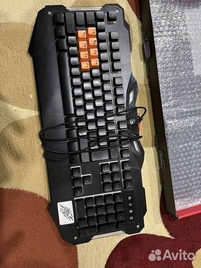 Игровая клавиатура Bloody B328