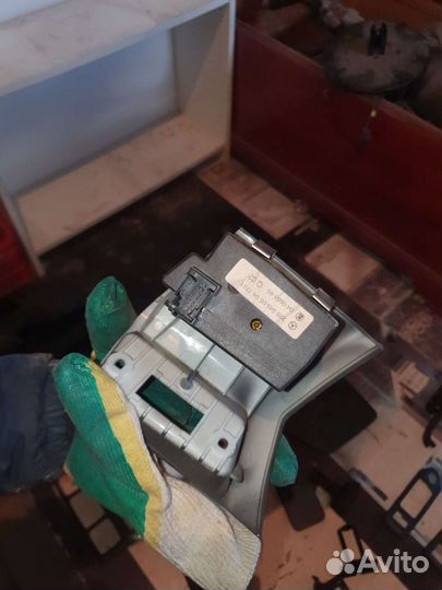 Переключение света на мерседес 220