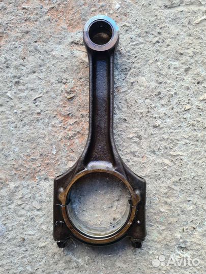 Шатун LADA Priora