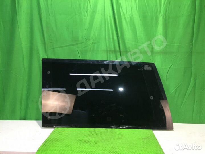 Стекло кузовное глухое левое Mercedes-Benz V W638