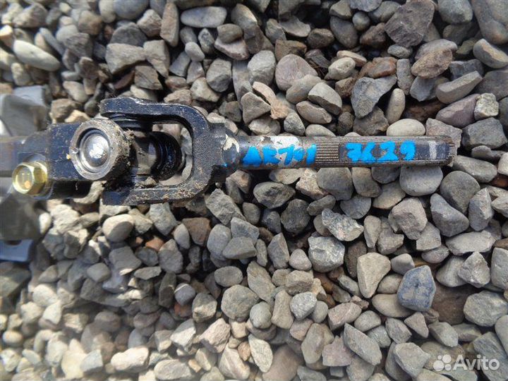 Рулевой карданчик Toyota Corolla Ceres AE101 1995