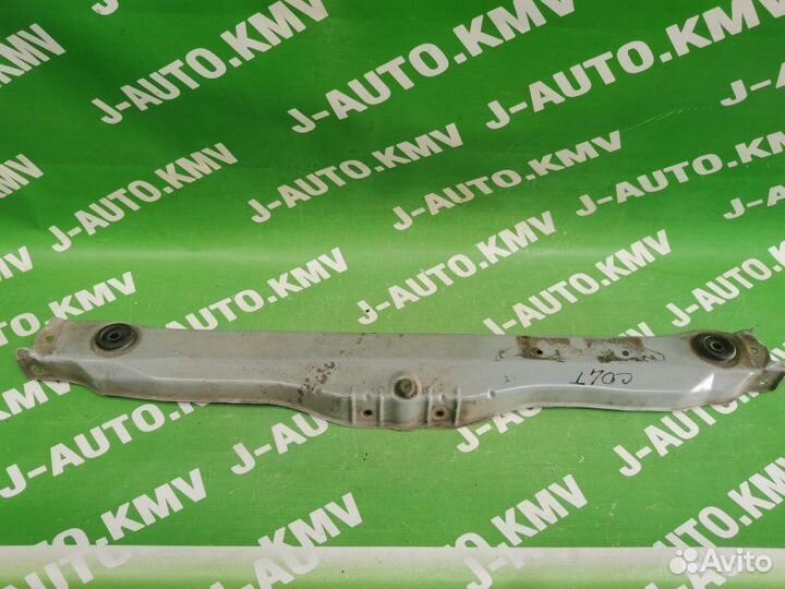 Панель передний правый Mitsubishi Colt 6