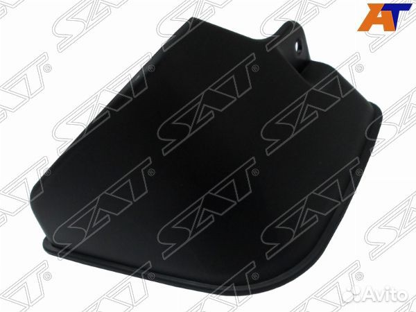 Брызговик toyota corolla axio