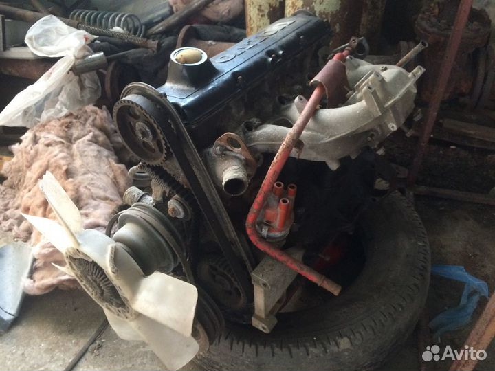 Запчасти Volvo 240