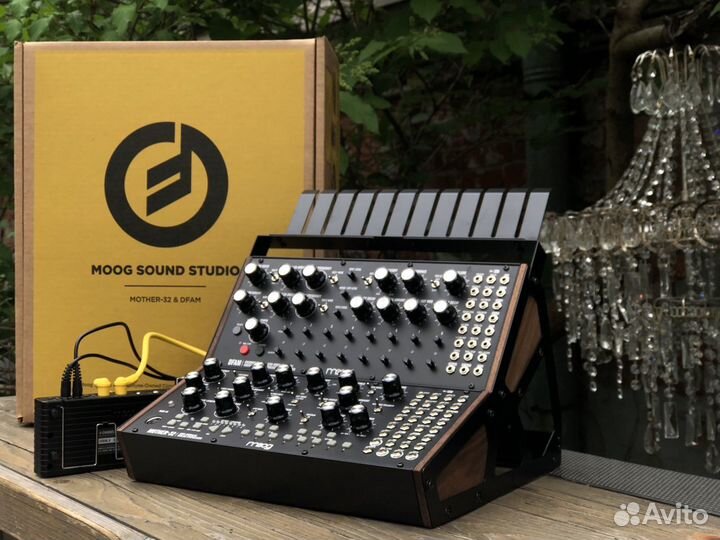 Moog sound studio mother-32 & dfam