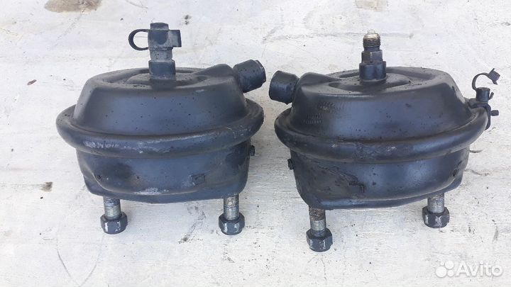 Энергоаккумулятор тормозной Mercedes Benz Actros