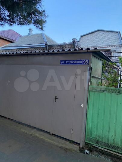 Дом 256 м² на участке 5,3 сот.