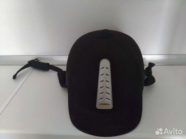 Шлем для конного спорта