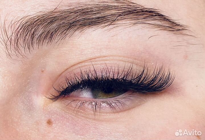 Наращивание ресниц, коррекция
