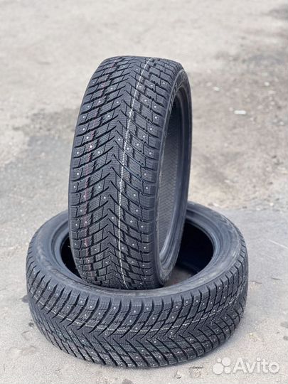 Zmax Winternova Stud II 225/45 R17 74U