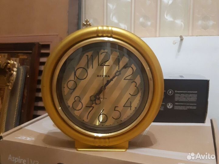 Настольные часы весна