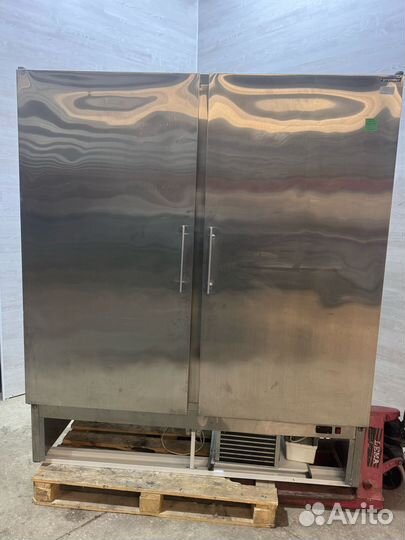 Шкаф холодильный Премьер