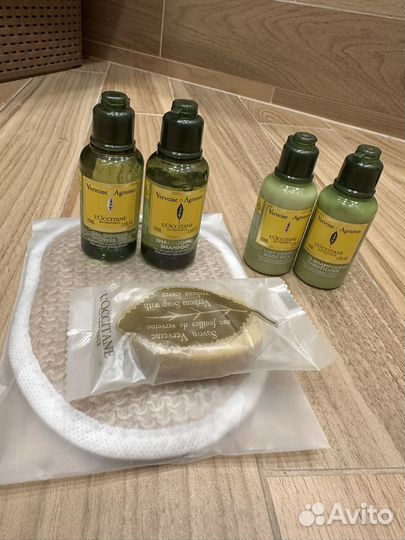 Подарочный набор косметики loccitane оригинал