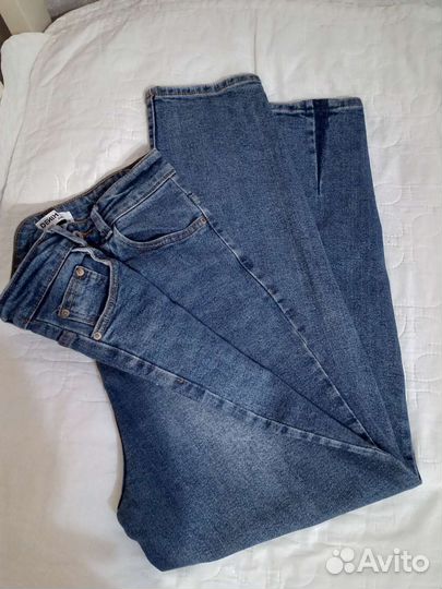Джинсы женские