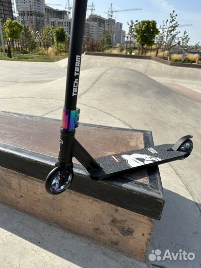 Трюковой самокат Tech team comrade